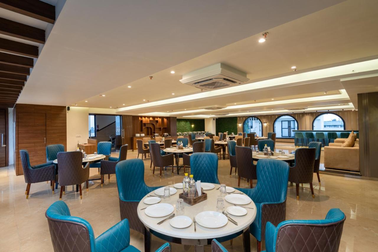 Grand Luxotica By Dls Hotels デヘラードゥーン エクステリア 写真