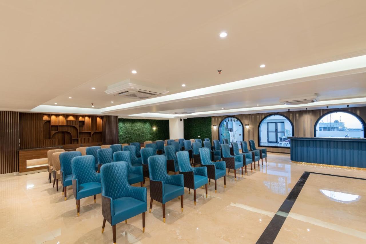 Grand Luxotica By Dls Hotels デヘラードゥーン エクステリア 写真